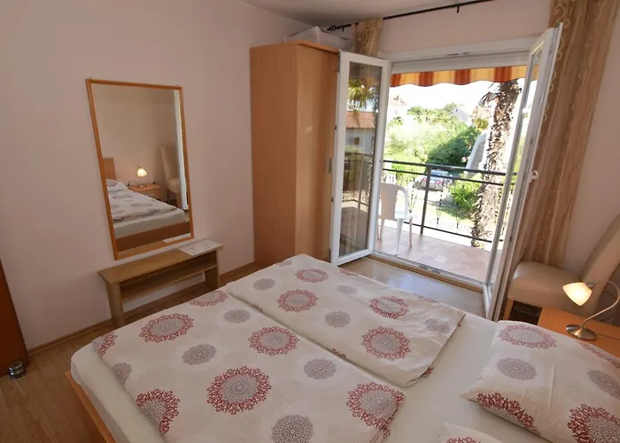 Penzion Dekovic Materada 3*