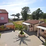 Dekovic Materada Guest house