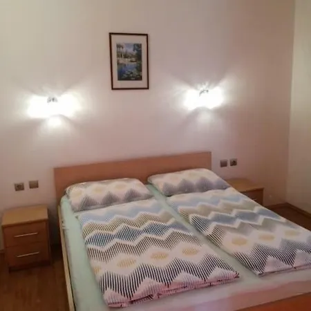 Dekovic Materada Porec