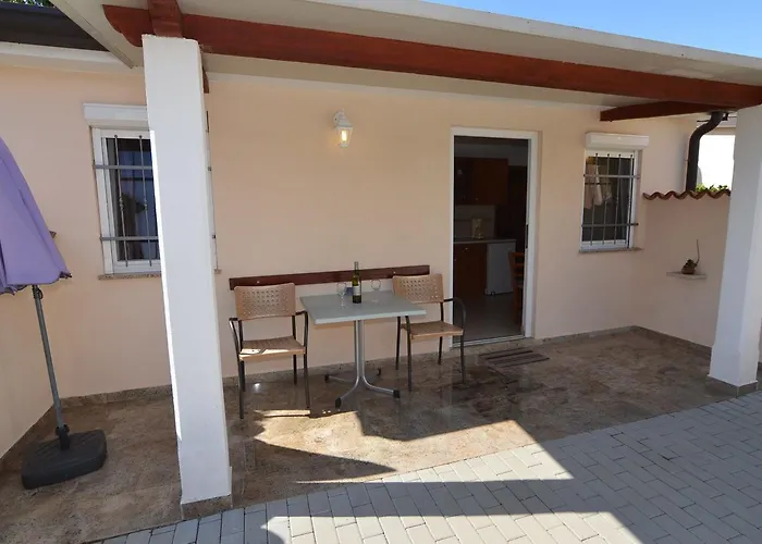 Guest house Dekovic Materada