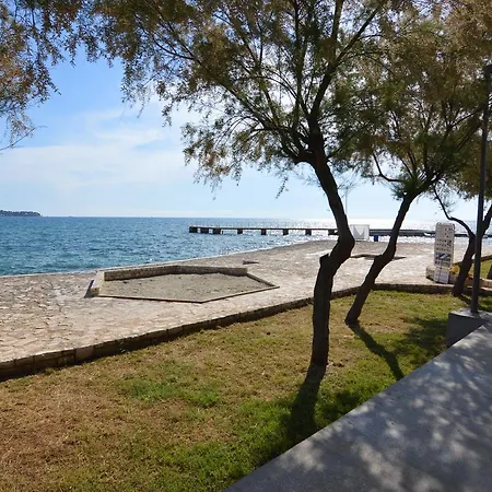 Gæstehus Dekovic Materada 3*