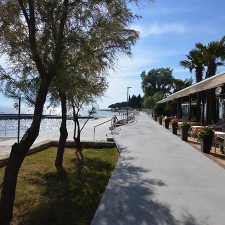 Gæstehus Dekovic Materada 3*