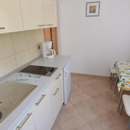 Dekovic Materada Gostinjska kuća 3*